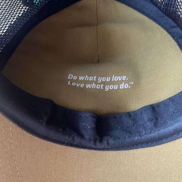 NWOT LIFE IS GOOD Trucker Snapback Hat - Picture 2 of 4